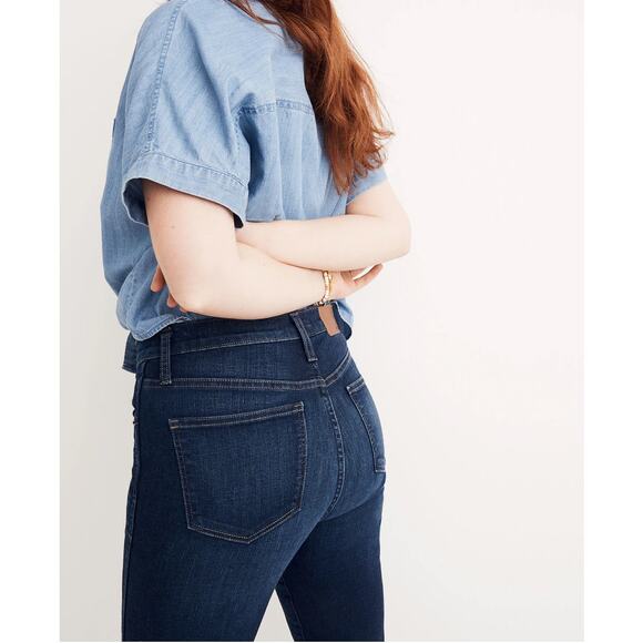 Madewell 10" High-Rise Skinny Jeans in Hayes Wash - Picture 13 of 13